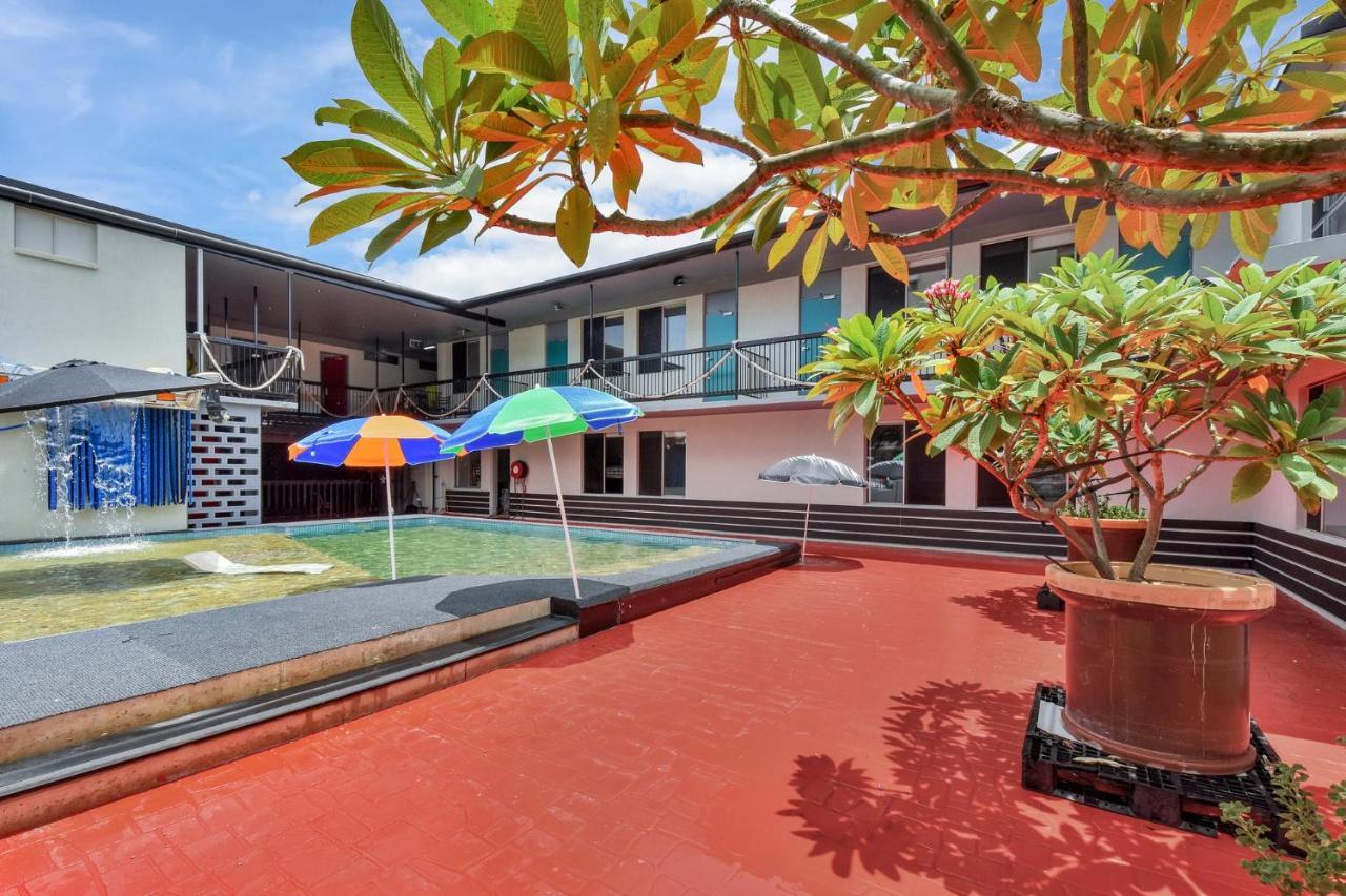 Hotel Capitanos Darwin Exteriér fotografie